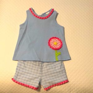 Bailey Boys short set EUC with beautiful pink ribbon detailing!!